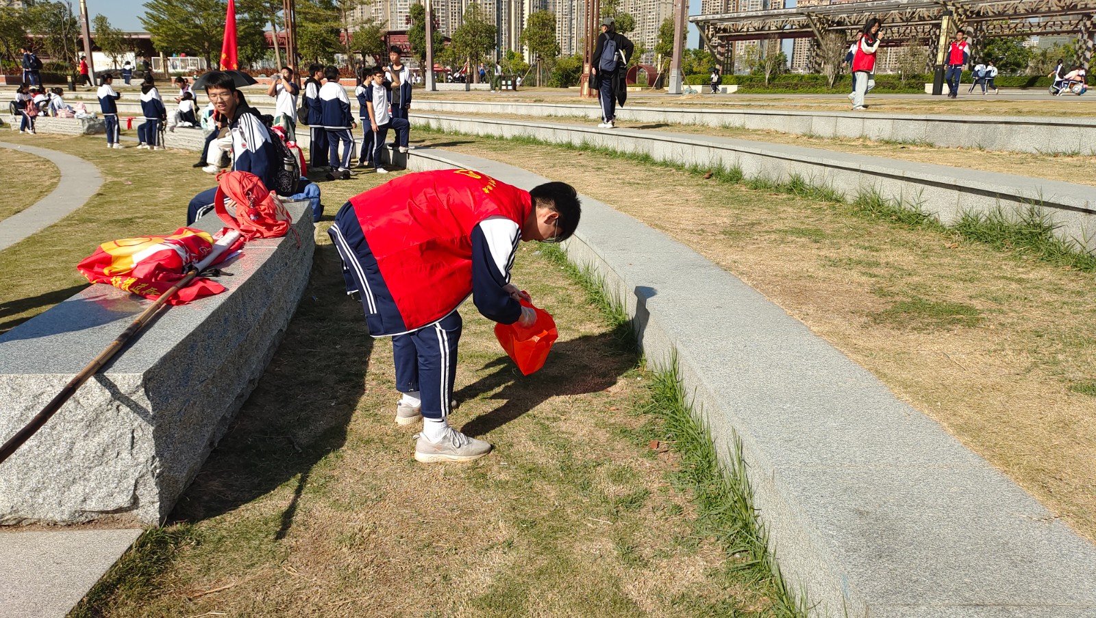 微信图片_20231118132014.jpg