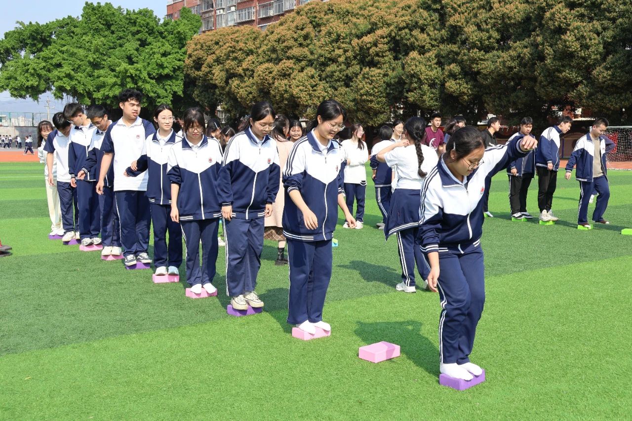 b95dba2bfc8d9623c62fc4047dab225e.jpg